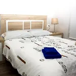Charming Apartment In Leon Historic Centre 35 M² Close To Amenities