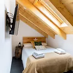 Housingleón - Five Rooms