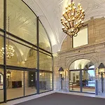 Parador De Turismo De Leon