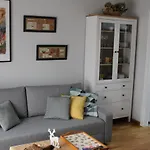 La Casa De Los Abedules