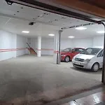 Apartamento En El Casco Historico, Frente A La Colegiata De San Isidoro,