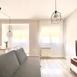 Housingleon Velarde