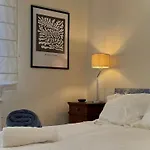 Vivienda 9 Vut-Le-1026 Hall De Gare By Aroom