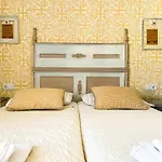 Oak Palace Oakplacescom