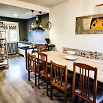Oak House Oakplacescom