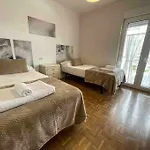 Oak Flat - 4 Habitaciones, 2 Banos, Terrazas-