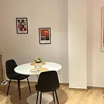 Suites Berrueta , Plaza Mayor By Albany
