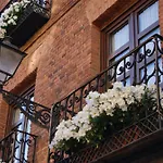 Hotel La Posada Regia