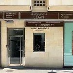 Apartamentos León