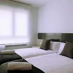 Ramon Y Cajal Suites De Luxe