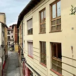 Alojamiento Barrio Humedo