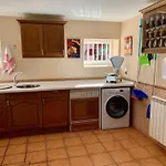 Casa Palomera - Casa completa con jardín, gimnasio y garaje privados