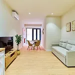 Apartamentos Delia By Gaiarooms