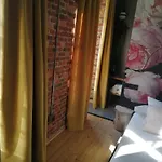 13 Suites