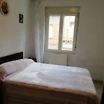 Bright Apartment With 2 Bedrooms In Leon