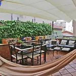 Sabor Rural En Plena Ciudad. II At-Le-102