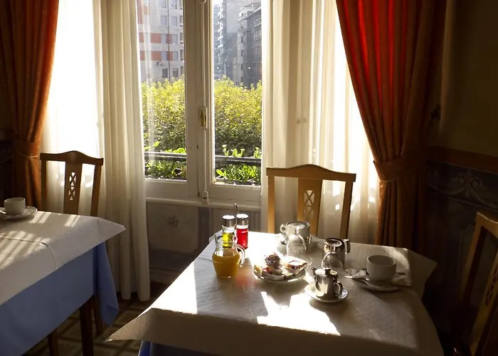 Hostal Orejas