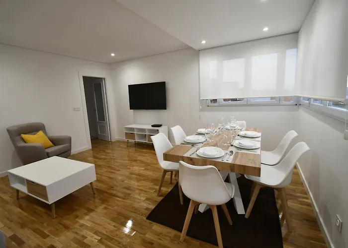 Apartamento céntrico reformado junto Plaza Guzmán