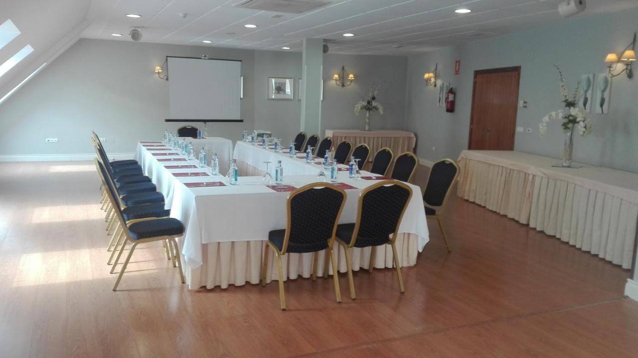 Fc Infantas De Hotel León