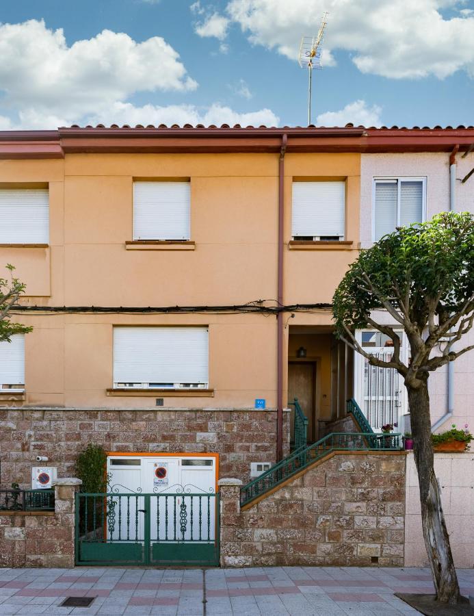 Housingleon - Casa Nueva A 400 Metros De La Plaza Mayor Apartment *