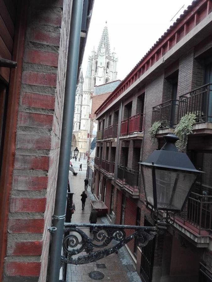 Despertar En León, Al Lado De La Catedral León