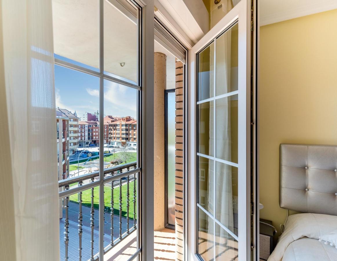 Apartamento Housingleón - Parque De Artes Con Garaje León