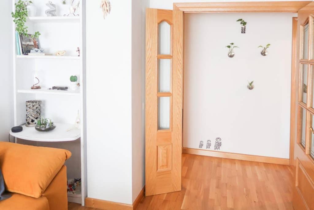 Housingleon- Casa Oliva Con Garaje Apartment Leon
