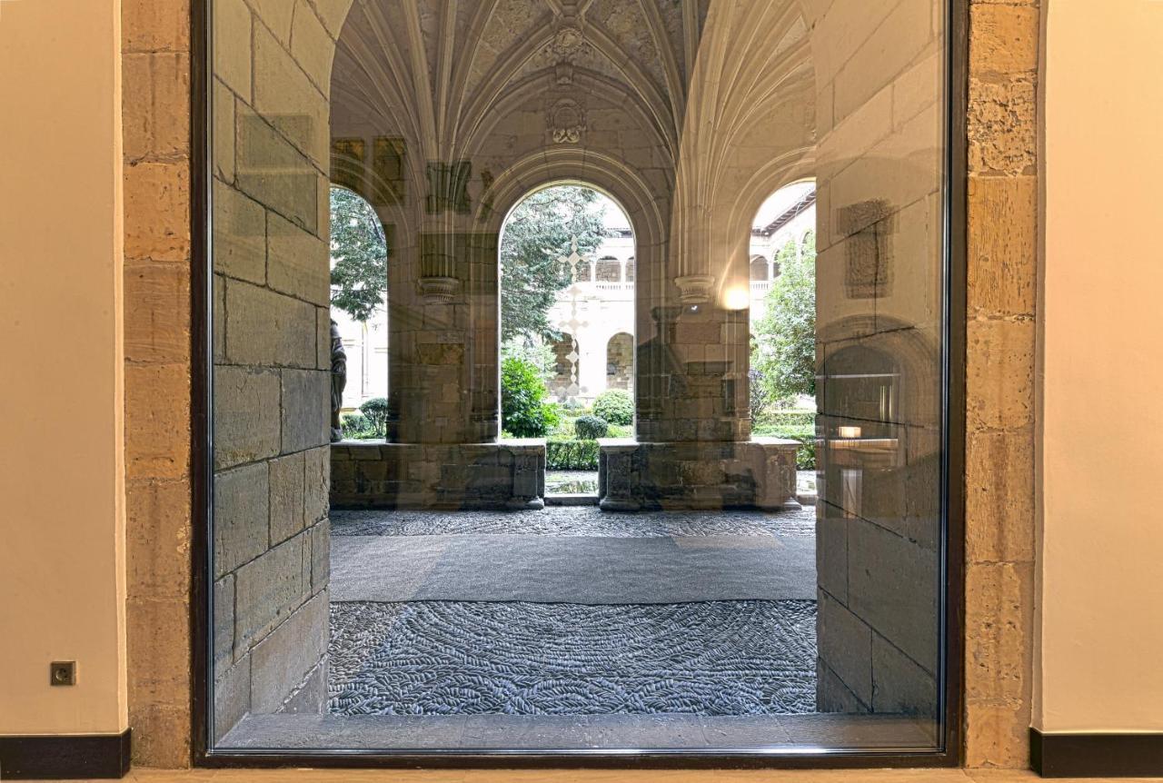 De Turismo De Hotel Leon