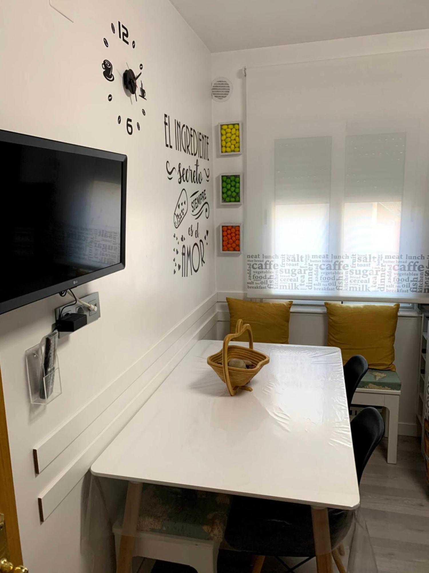 Apartamento Bermejo Piso En El Centro Con Wifi