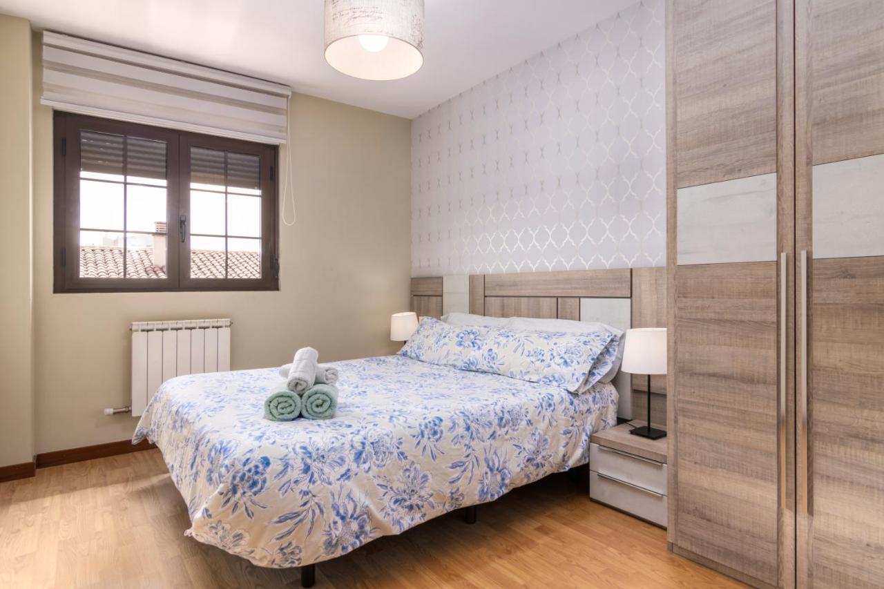 Cano Badillo - Plaza Mayor - Leonapartamentos Apartment