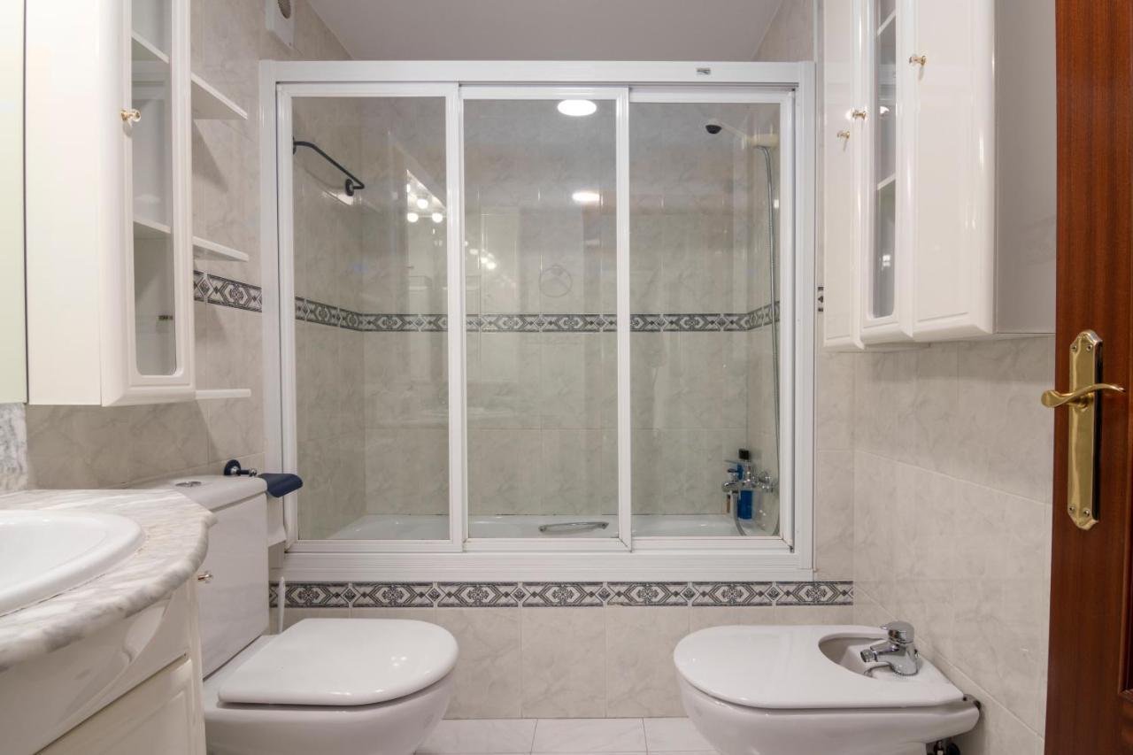 Cano Badillo - Plaza Mayor - Leonapartamentos Apartment *