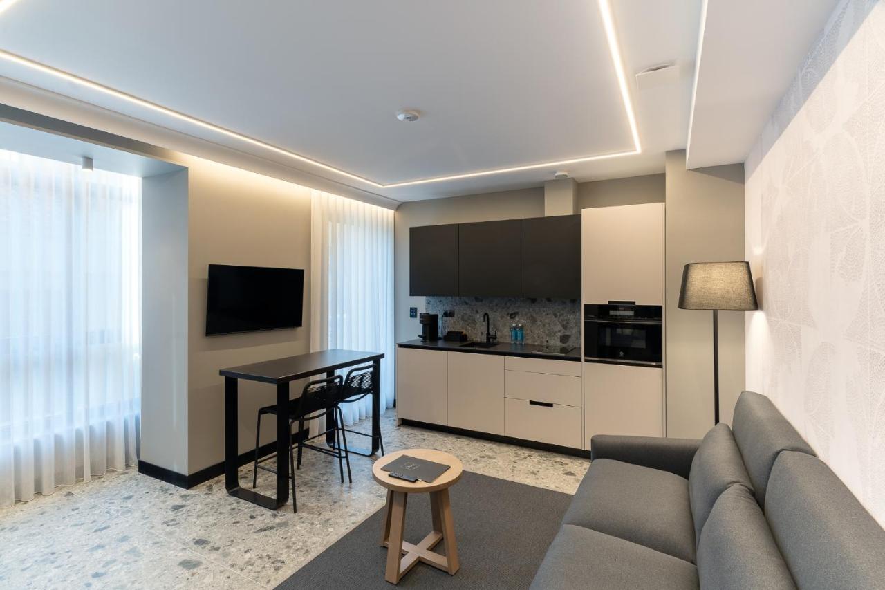 Mauro Apartahotel León