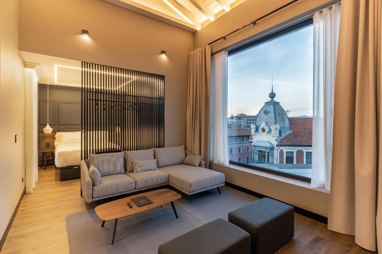 Mauro Apartahotel León