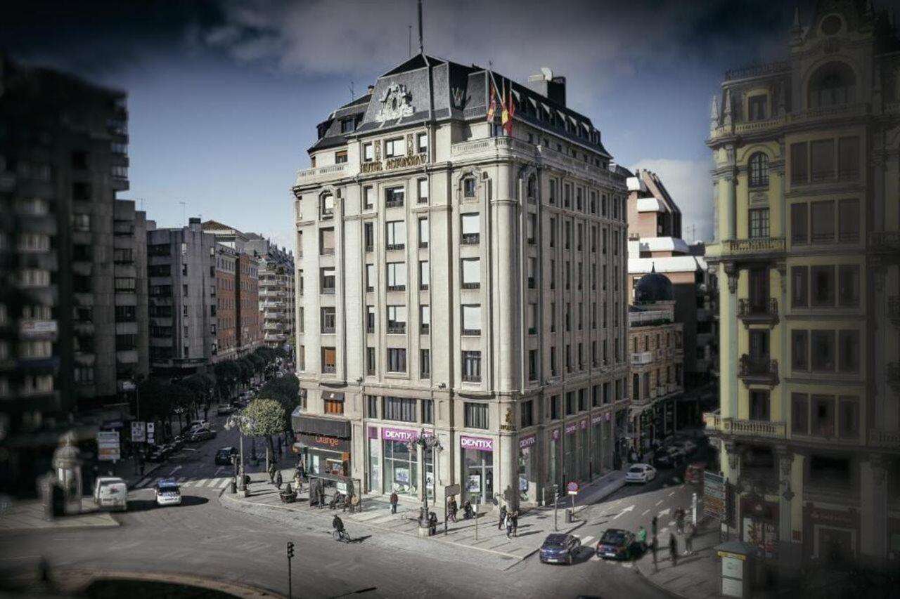 Occidental Alfonso V León