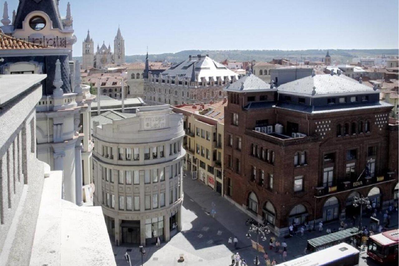 Hotel Occidental Alfonso V