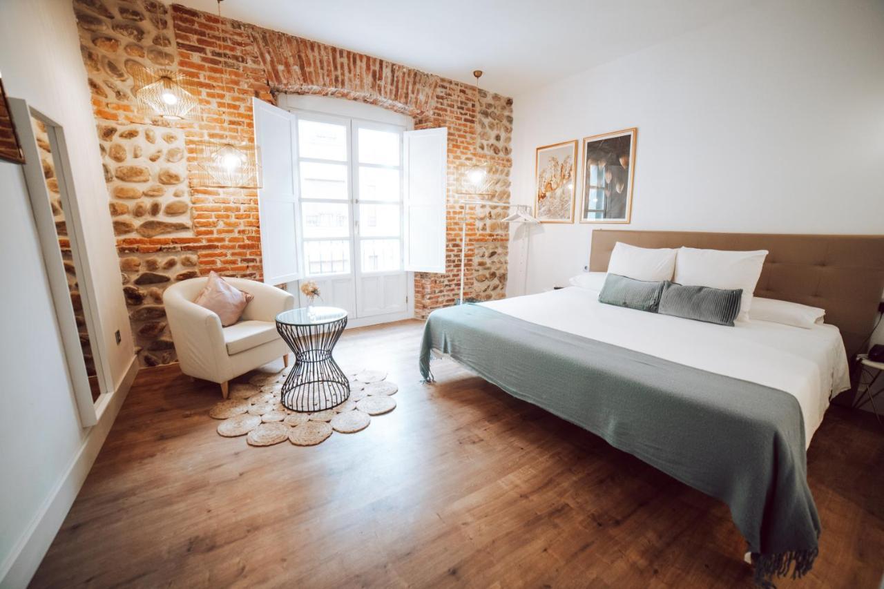 Albany Ancha Pensión 5*