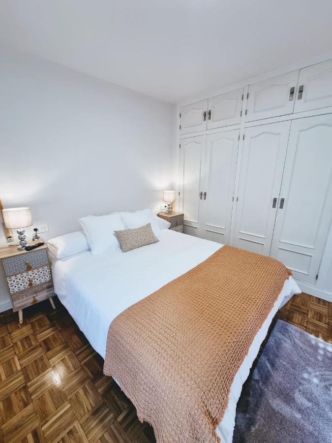 Albany , Mno Dominguez Berrueta Apartamento León