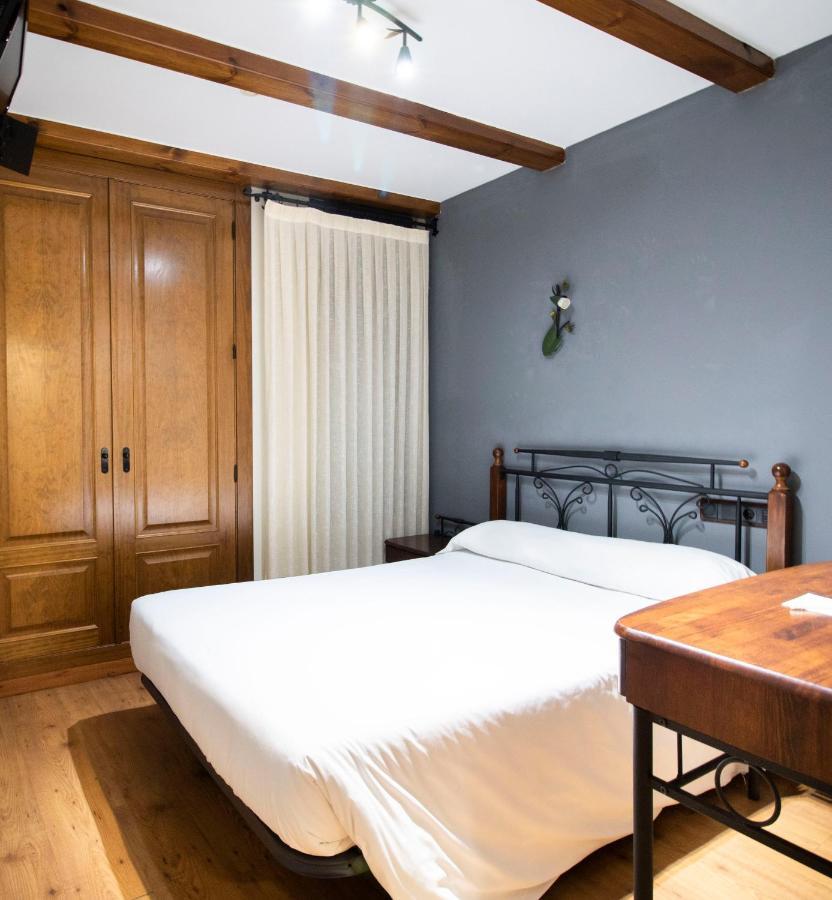 Alda Casco Antiguo Guest house 2*