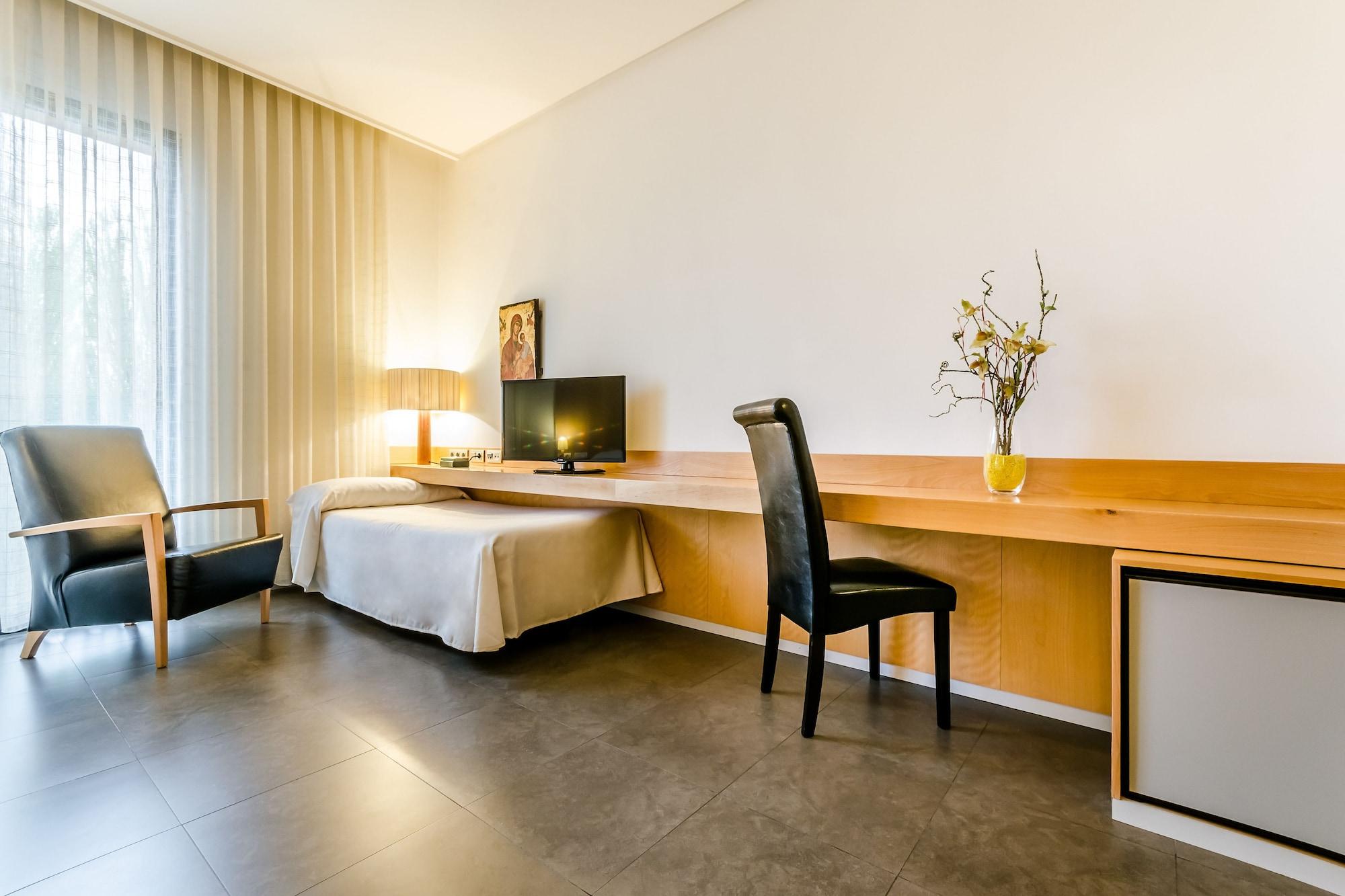 Hospedería Monástica Pax Hotel