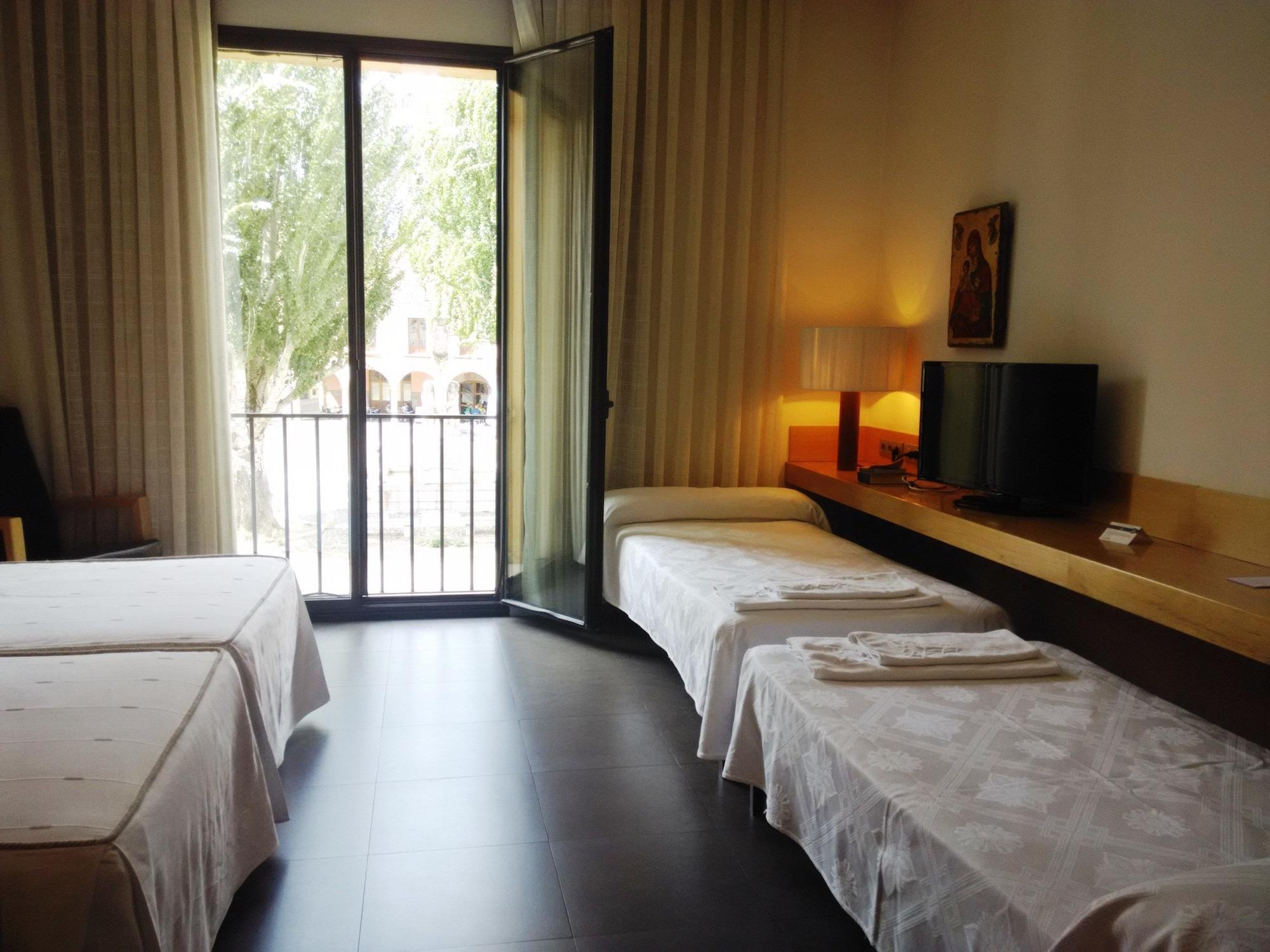 Hotel Hospedería Monástica Pax León