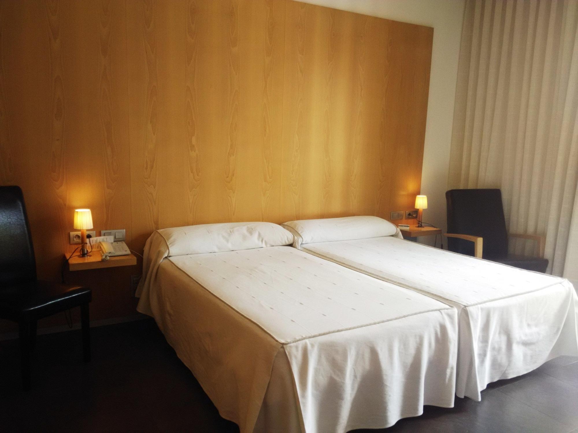 Hotel Hospedería Monástica Pax