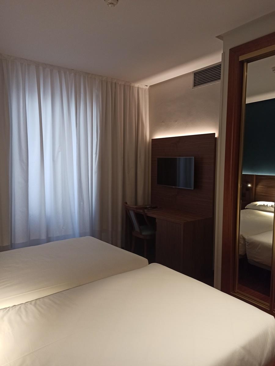 Arva Paris 3* León