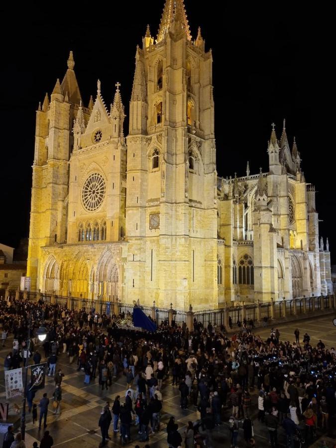 Albany Ancha Pensión 5*