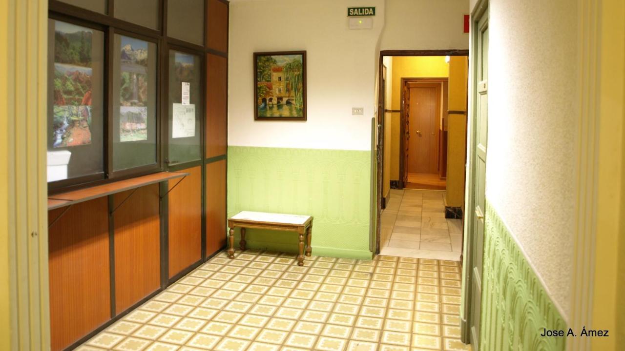 Orejas Pensión 2*
