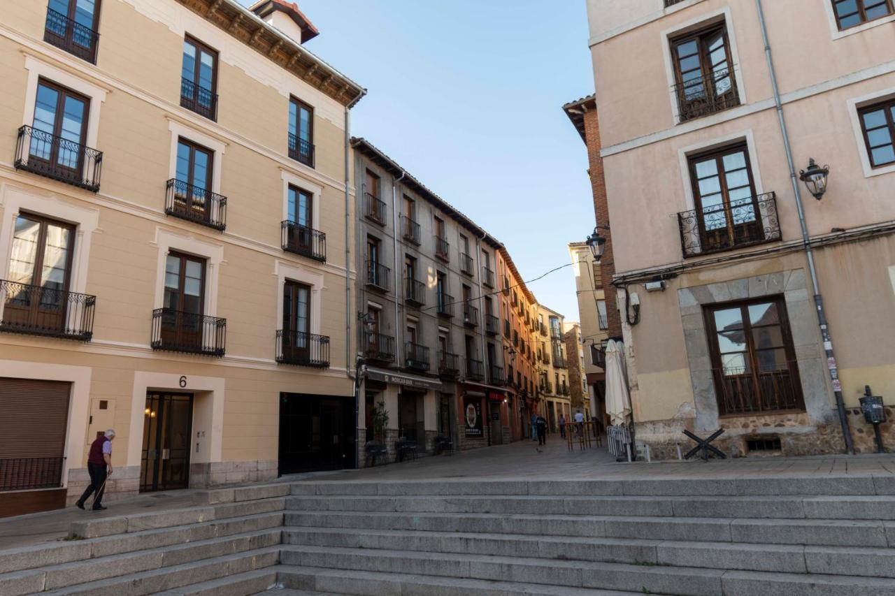 Espectacular Piso En Casco Historico-plaza Don Gutierre Apartment