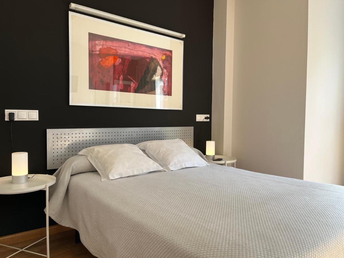Apartamentos León León