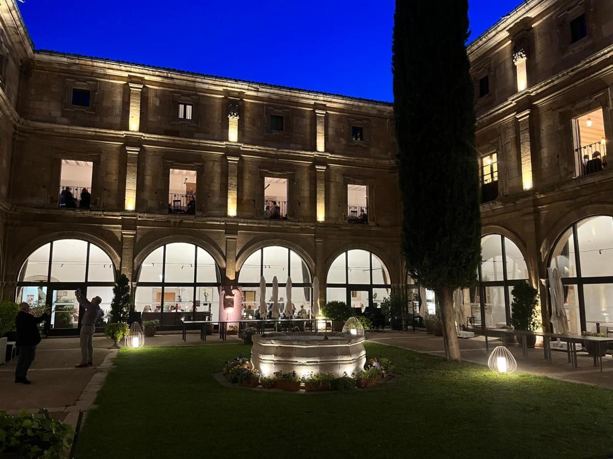 Hotel Real Colegiata San Isidoro 3*