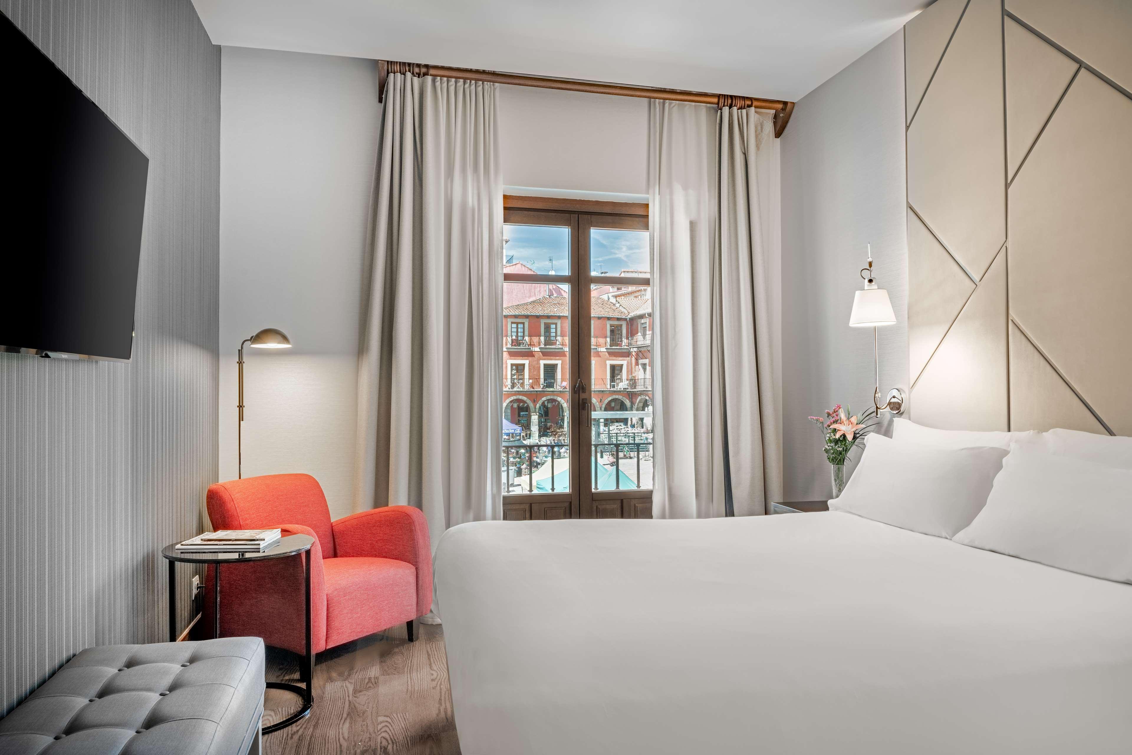 Nh Collection Plaza Mayor Hotel 4*
