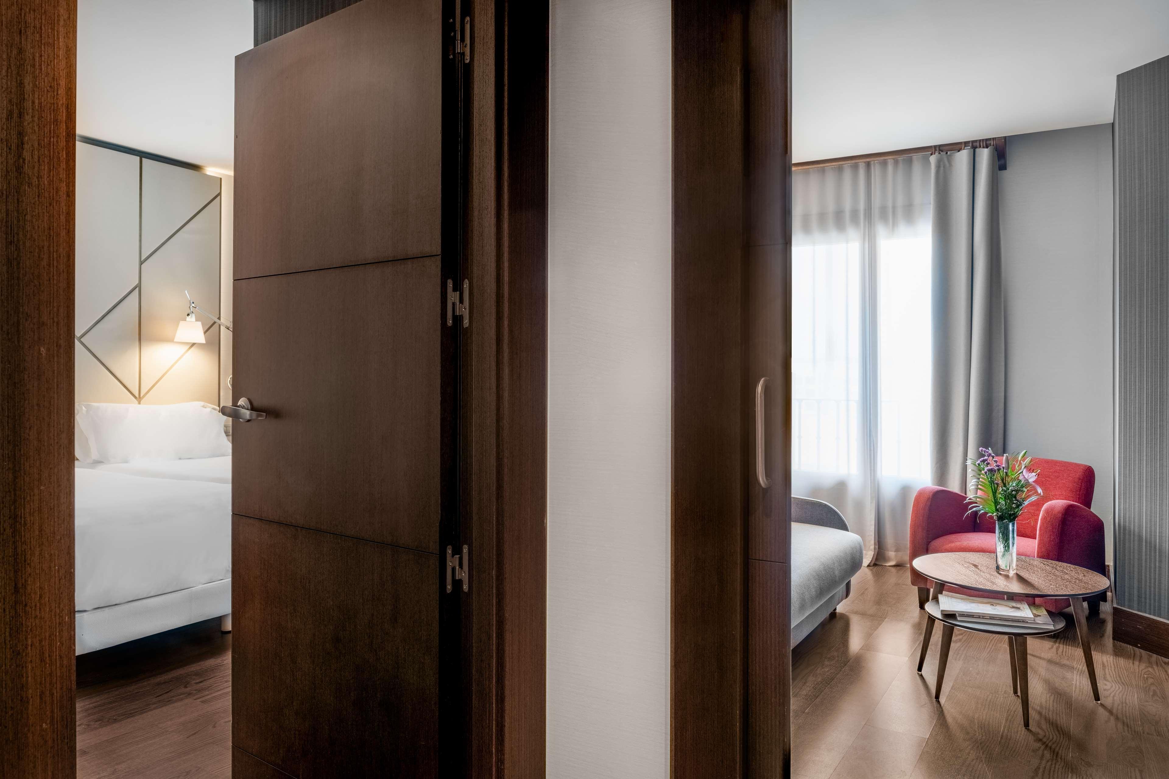 Hotel Nh Collection Plaza Mayor 4*