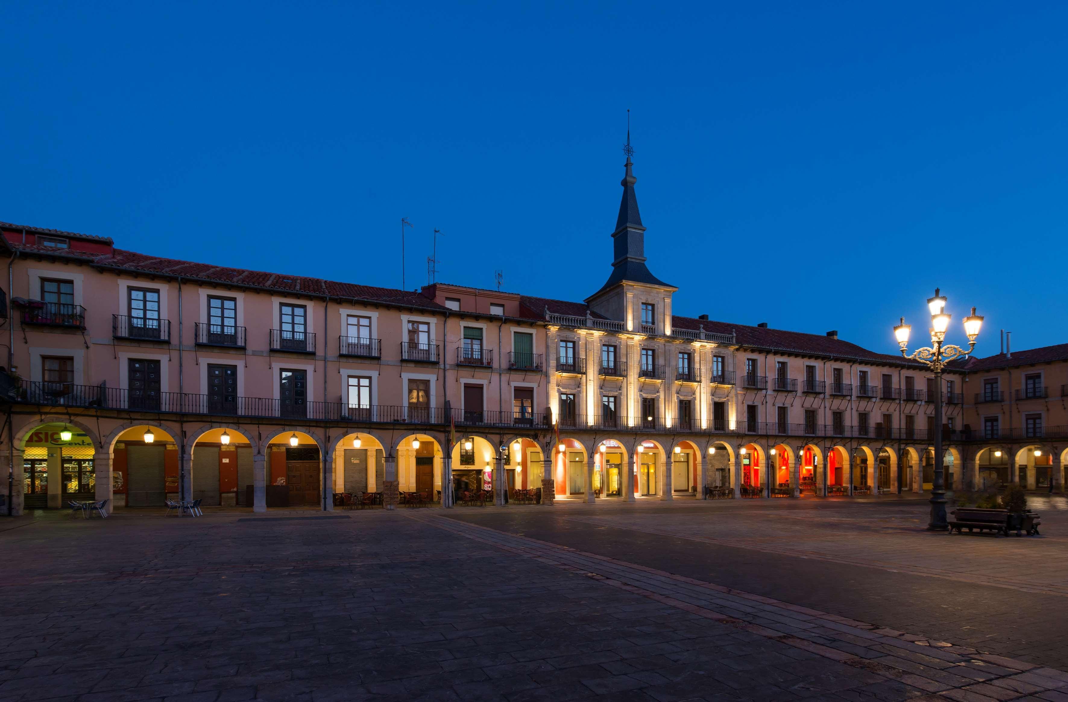 Nh Collection Plaza Mayor Hotel